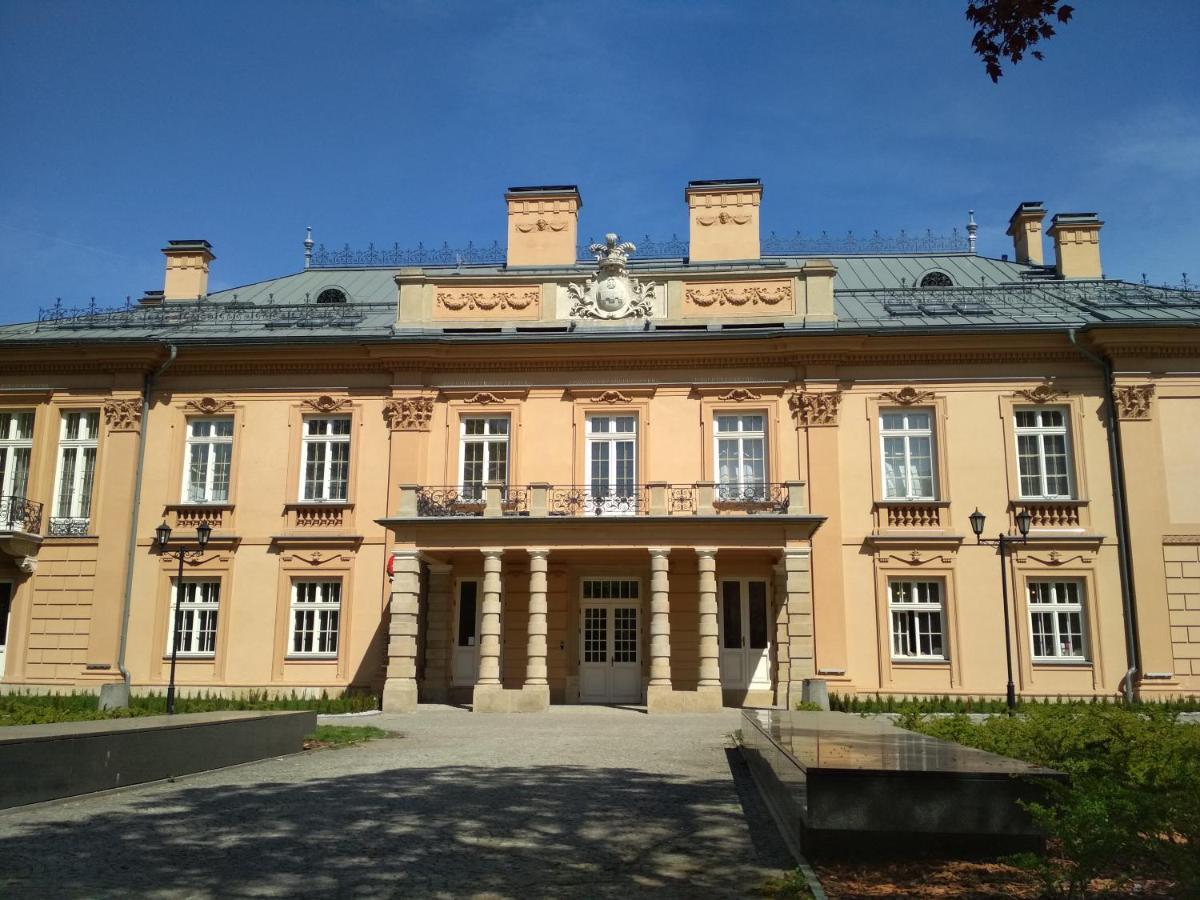 Central Palace Krakau Exterior foto